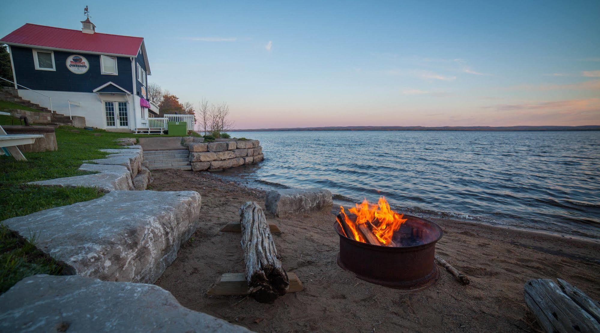 Greystone On Golden Lake Deacon Dış mekan fotoğraf